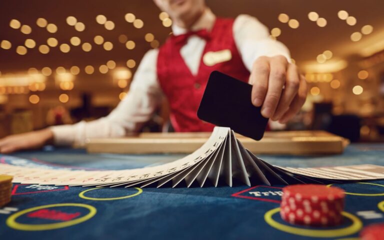 Mobile Marvels: Choosing a Casino Site for Seamless Mobile Gaming