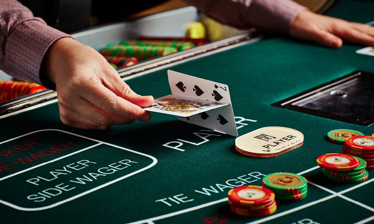 Psychological factors influencing player decisions in online casino games